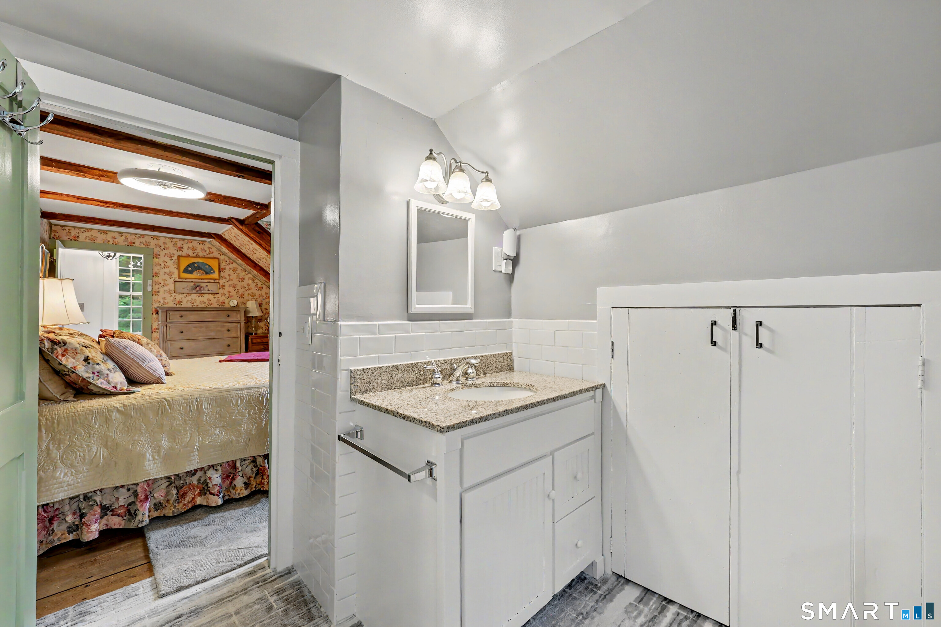 136 Chestnut Tree Hill Rd Extension Oxford CT 06478