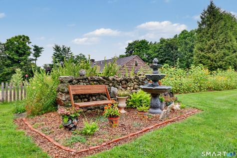 136 Chestnut Tree Hill Rd Extension Oxford CT 06478