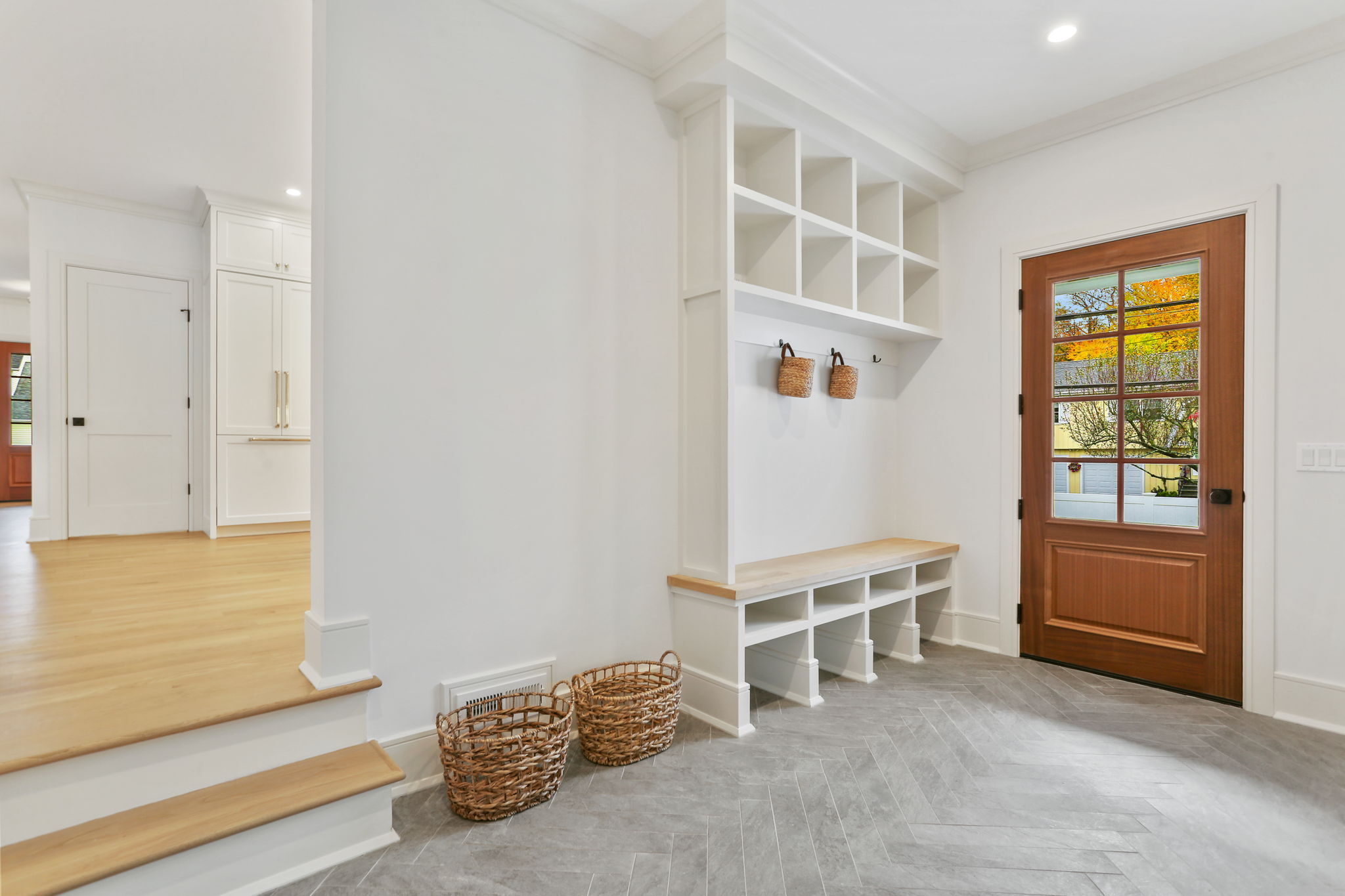 15 Barton Road Fairfield CT 06824