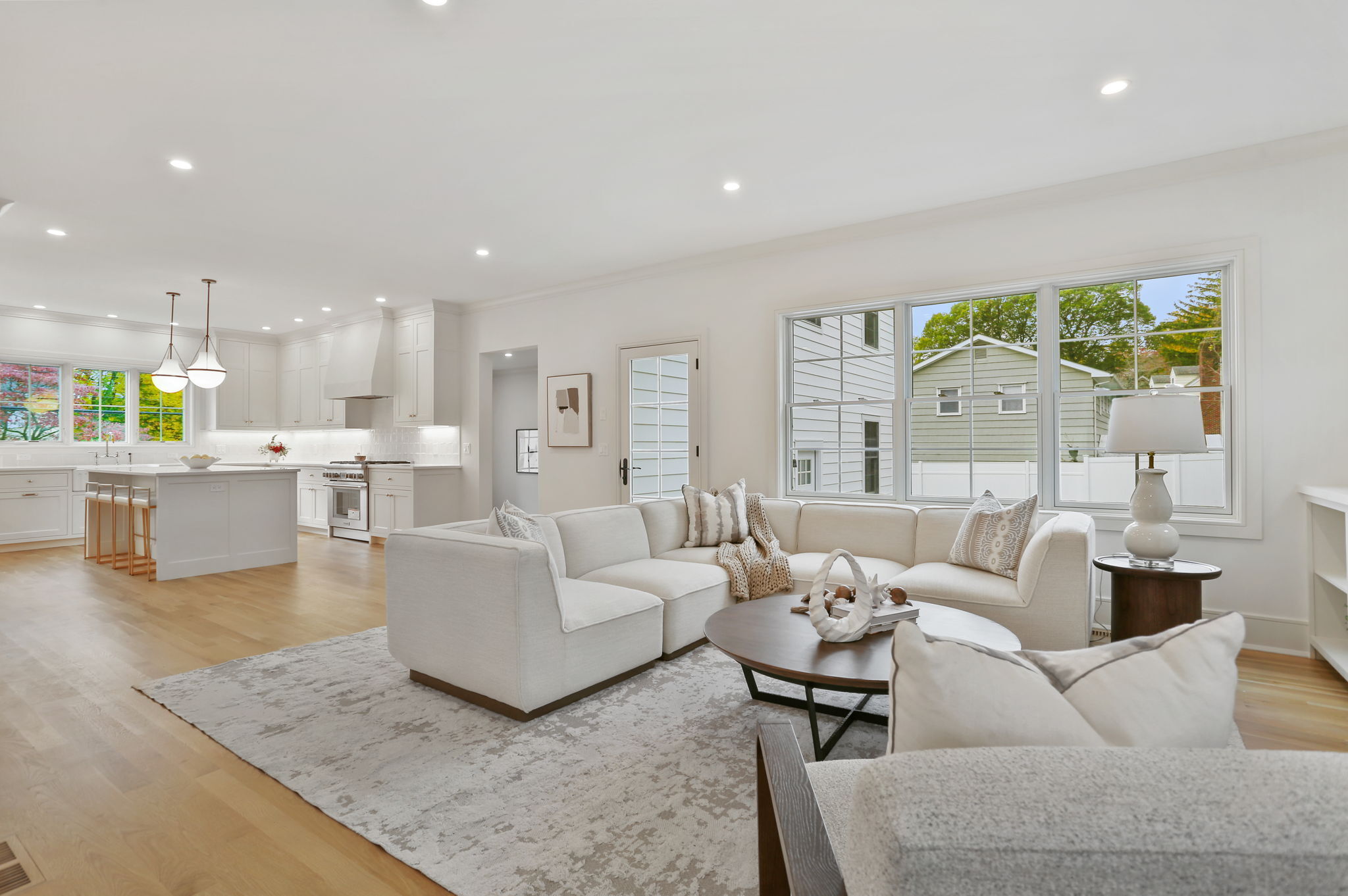 15 Barton Road Fairfield CT 06824