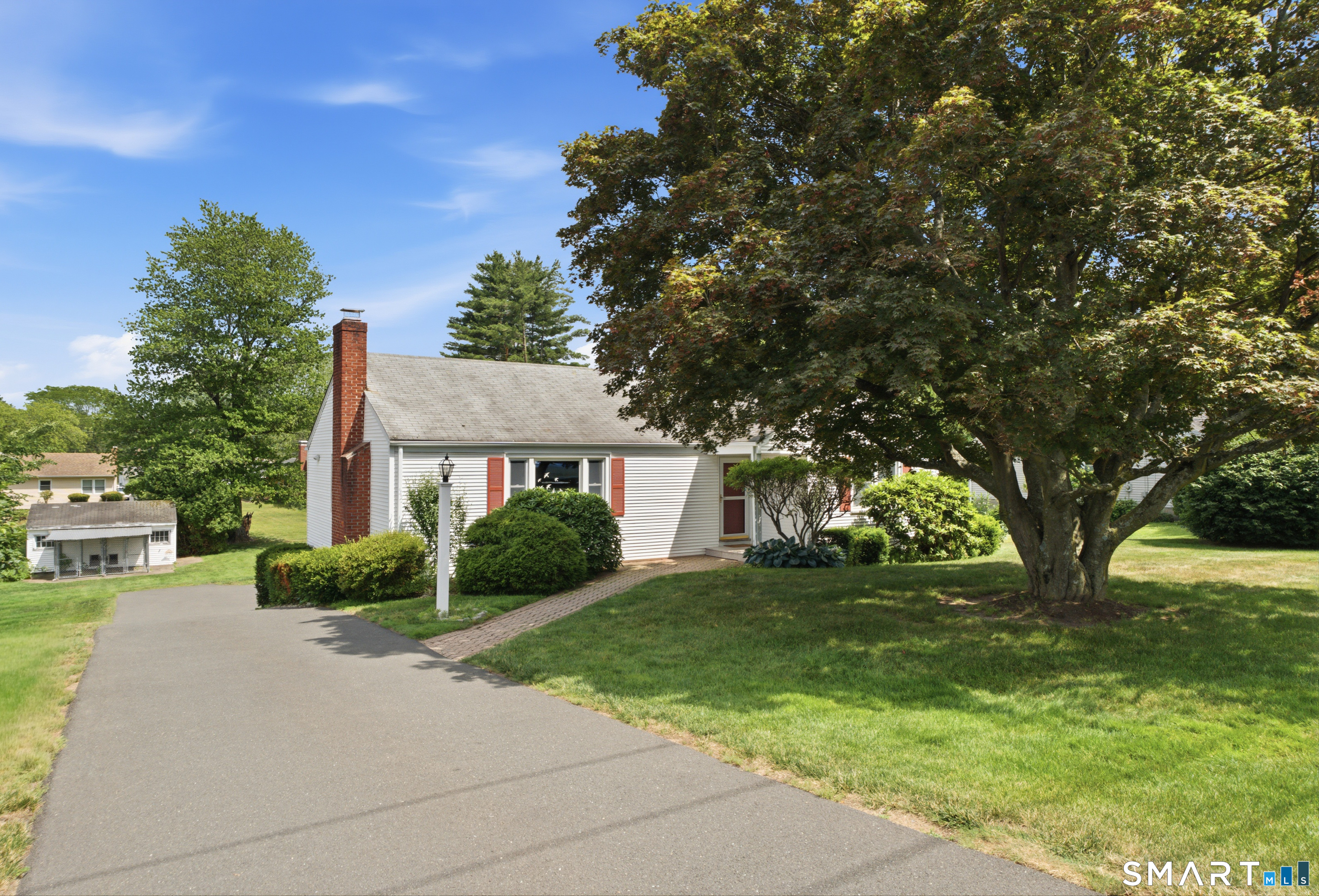 90 Woodland Avenue Bloomfield CT 06002