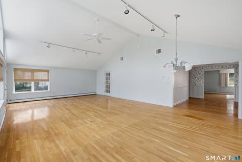 90 Woodland Avenue Bloomfield CT 06002