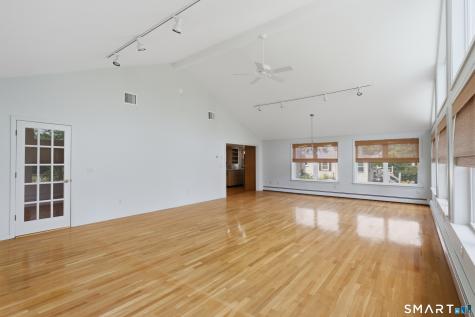 90 Woodland Avenue Bloomfield CT 06002