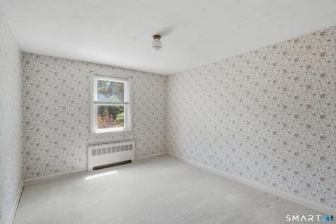 90 Woodland Avenue Bloomfield CT 06002
