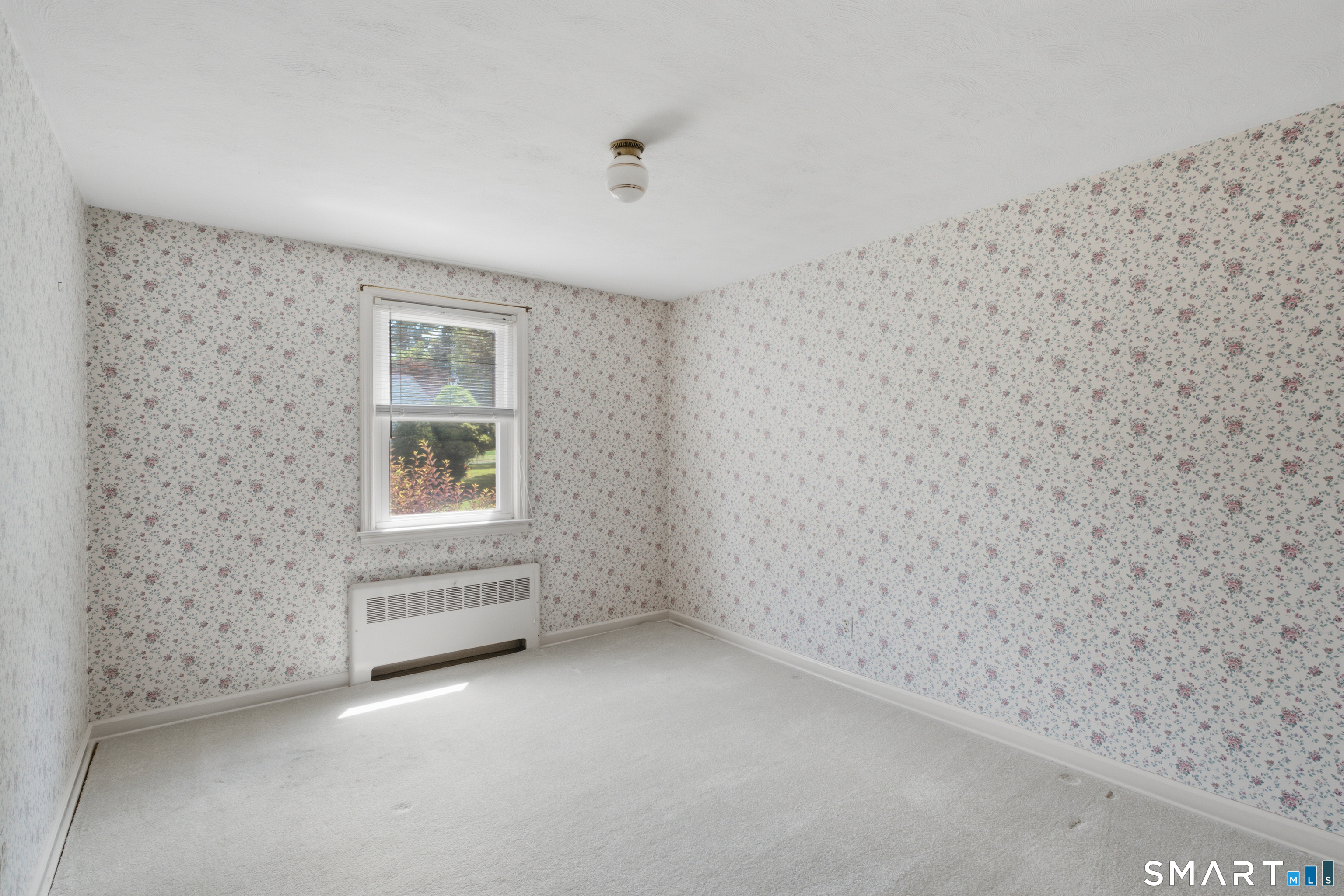 90 Woodland Avenue Bloomfield CT 06002