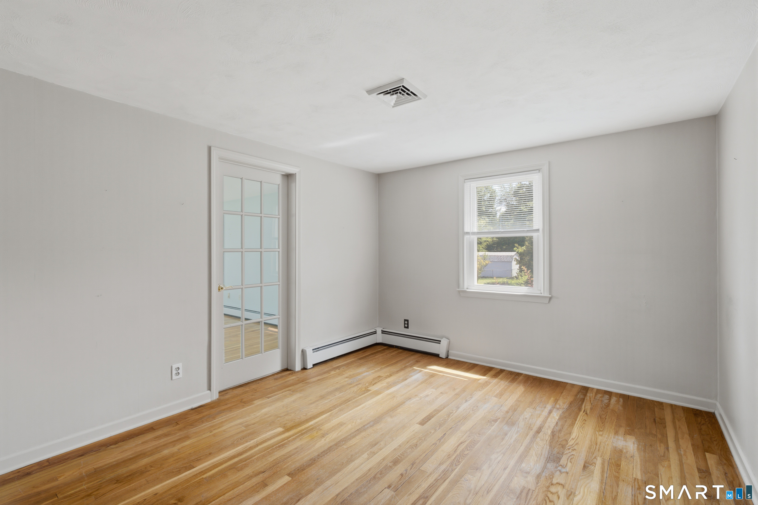 90 Woodland Avenue Bloomfield CT 06002