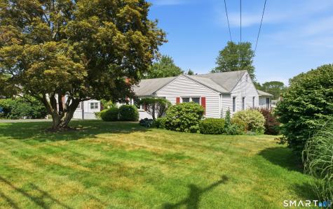 90 Woodland Avenue Bloomfield CT 06002