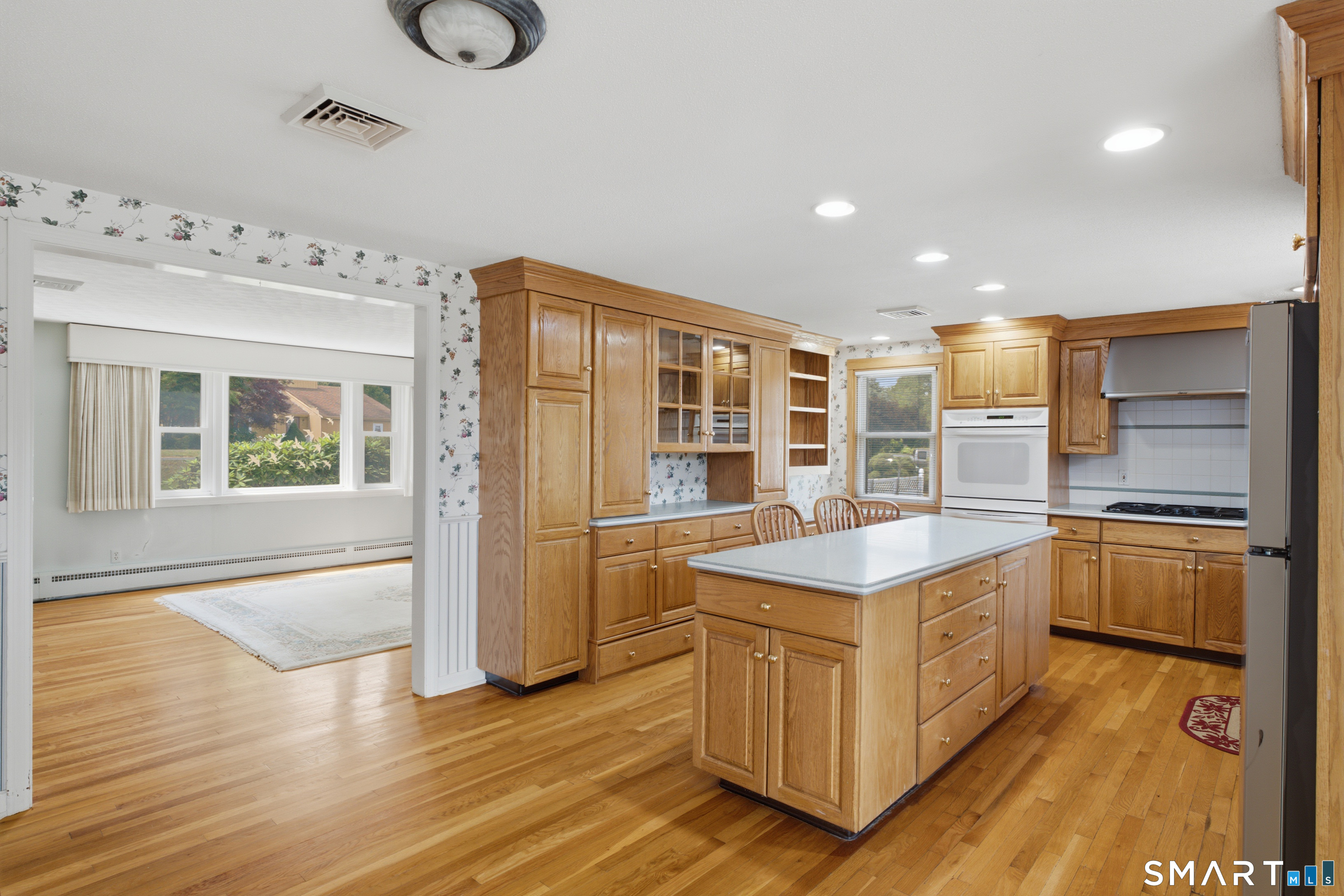90 Woodland Avenue Bloomfield CT 06002