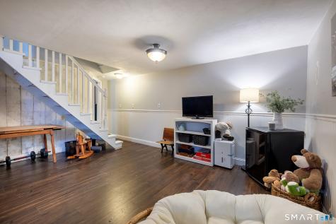 168 Tackora Trail Ridgefield CT 06877