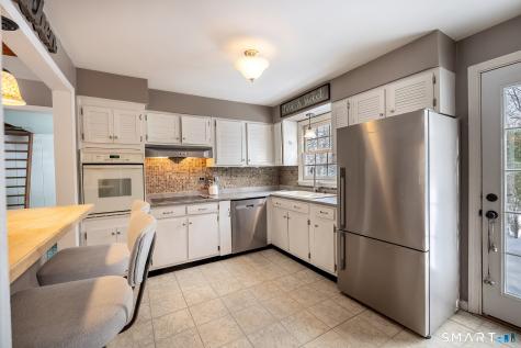 168 Tackora Trail Ridgefield CT 06877