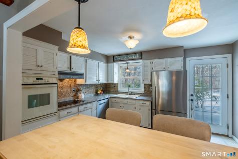 168 Tackora Trail Ridgefield CT 06877