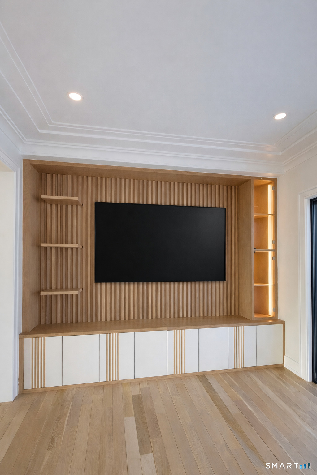 20 North Lake Shore Drive Brookfield CT 06804