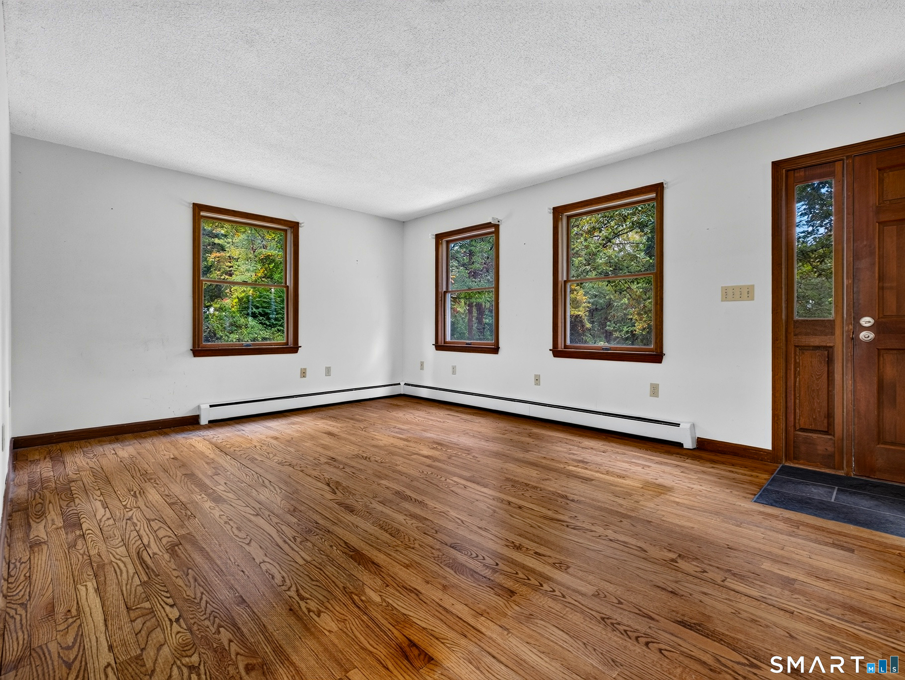 44 Inchcliffe Drive Ledyard CT 06335