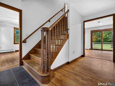 44 Inchcliffe Drive Ledyard CT 06335