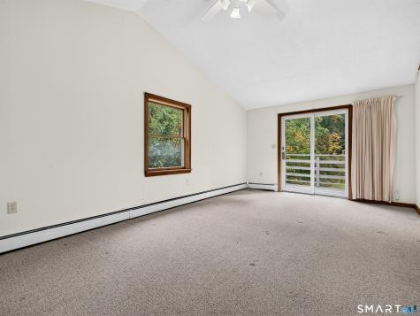44 Inchcliffe Drive Ledyard CT 06335