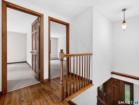 44 Inchcliffe Drive Ledyard CT 06335