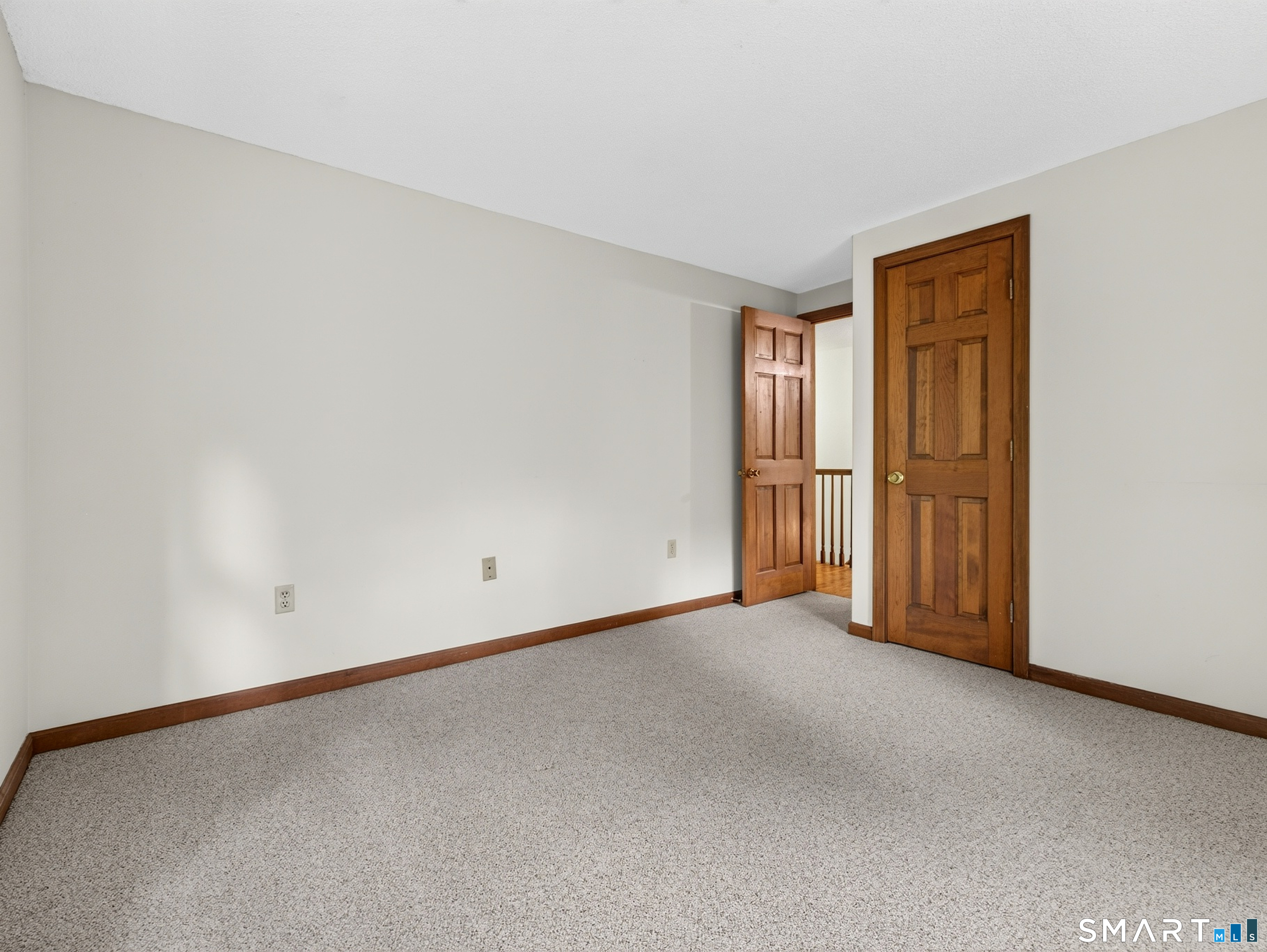 44 Inchcliffe Drive Ledyard CT 06335