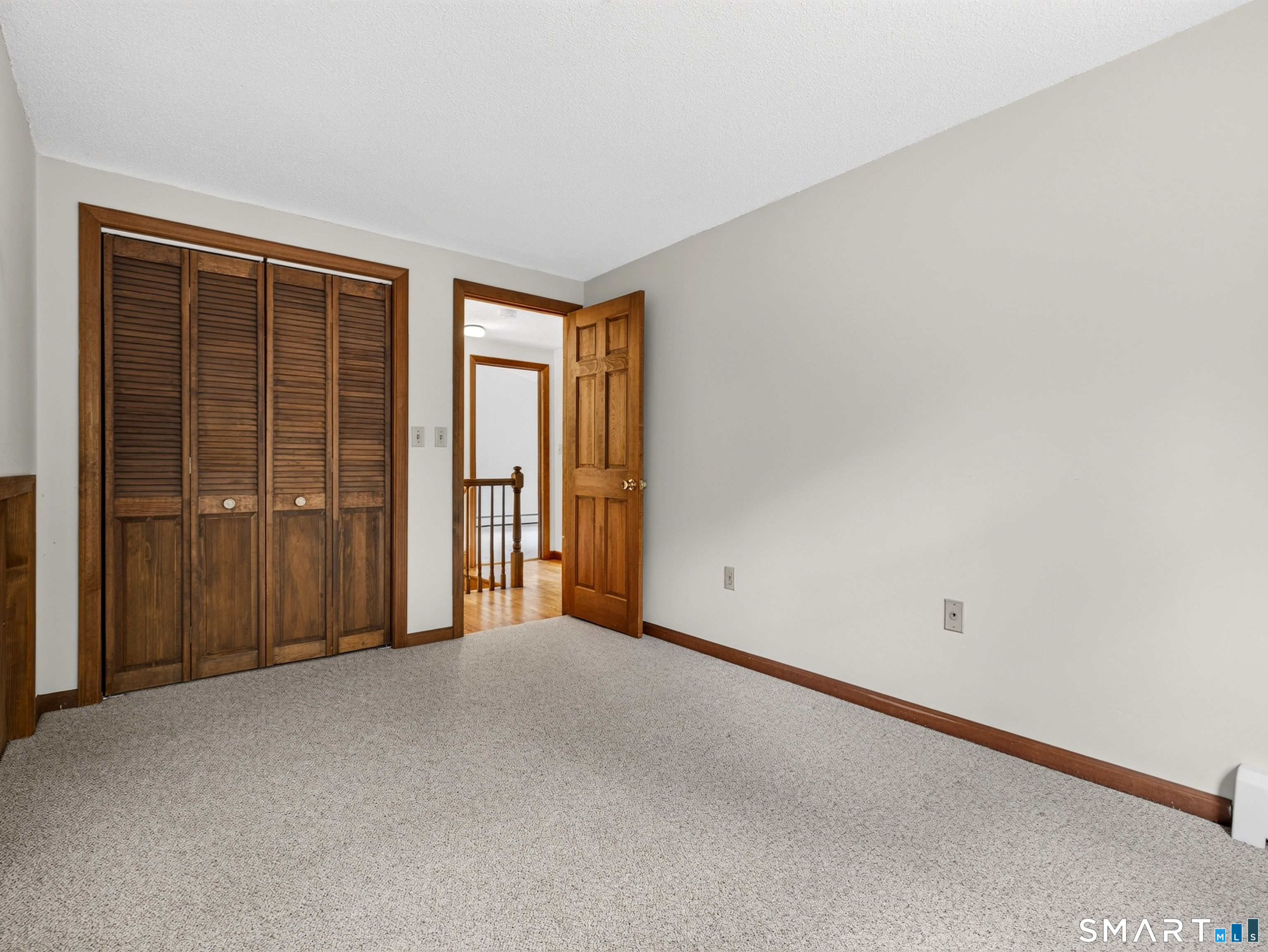 44 Inchcliffe Drive Ledyard CT 06335