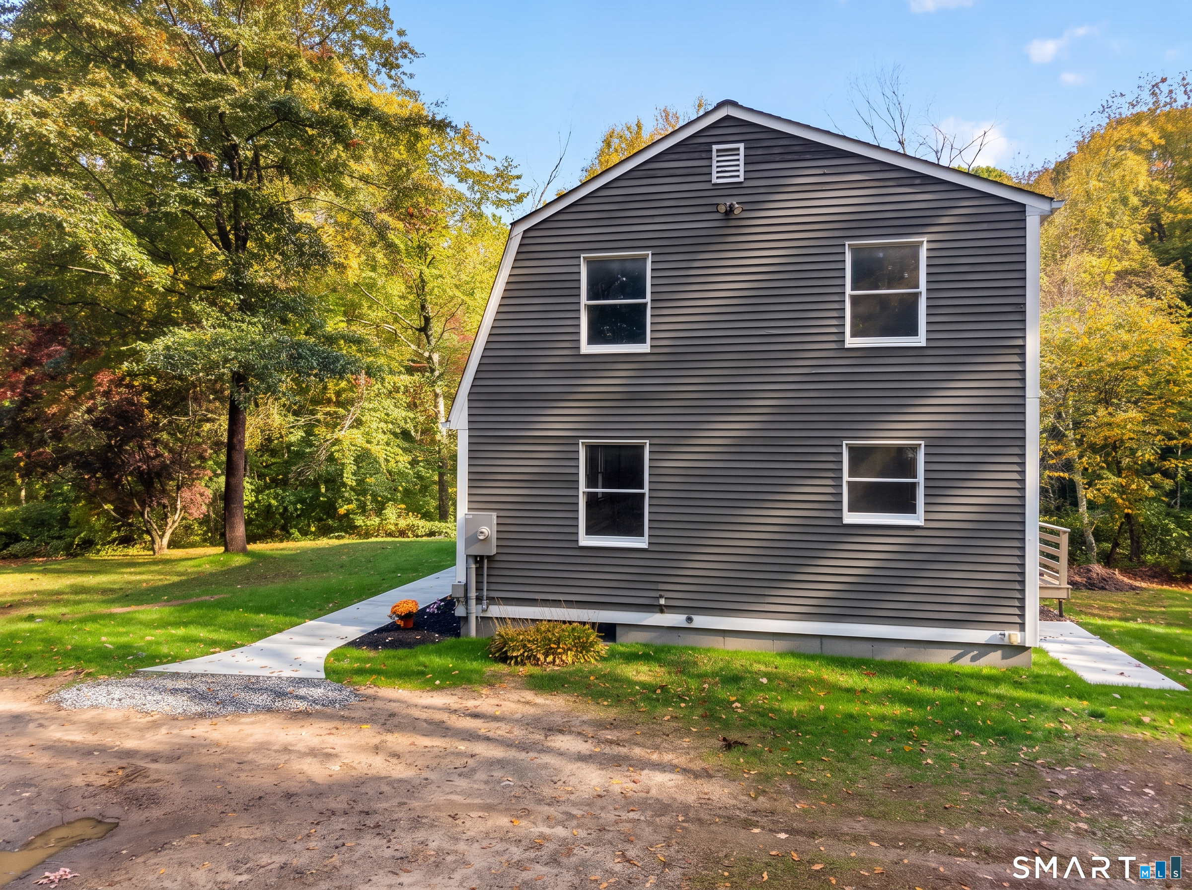 44 Inchcliffe Drive Ledyard CT 06335