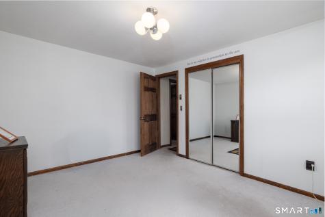 126 Pinnacle Road Bristol CT 06010