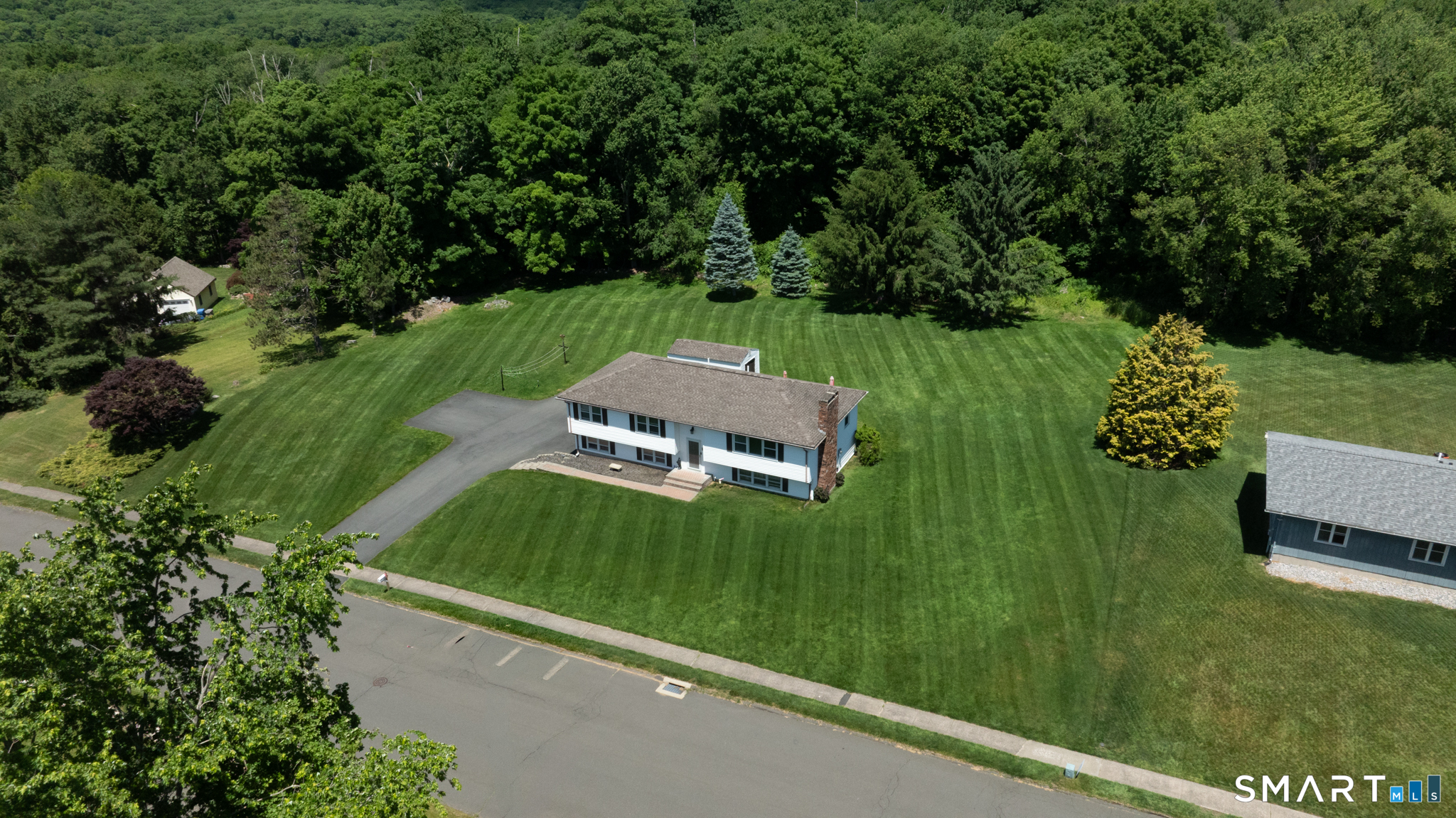 126 Pinnacle Road Bristol CT 06010