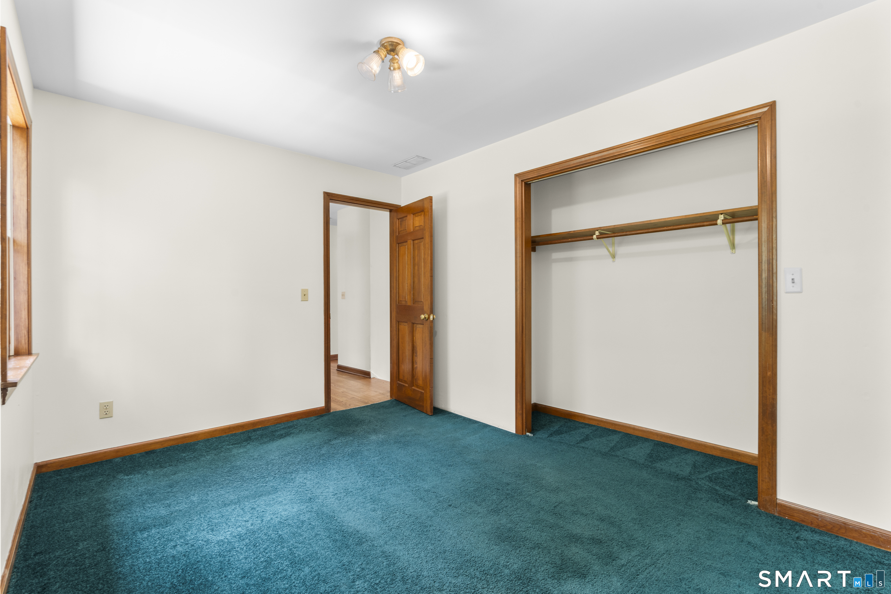 128 Midwood Avenue Waterbury CT 06708