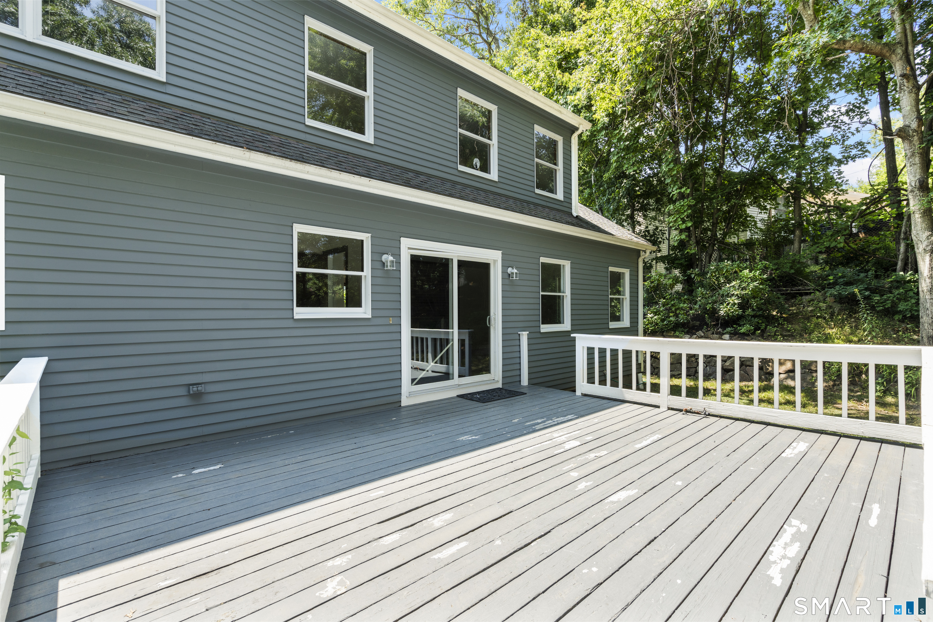 128 Midwood Avenue Waterbury CT 06708