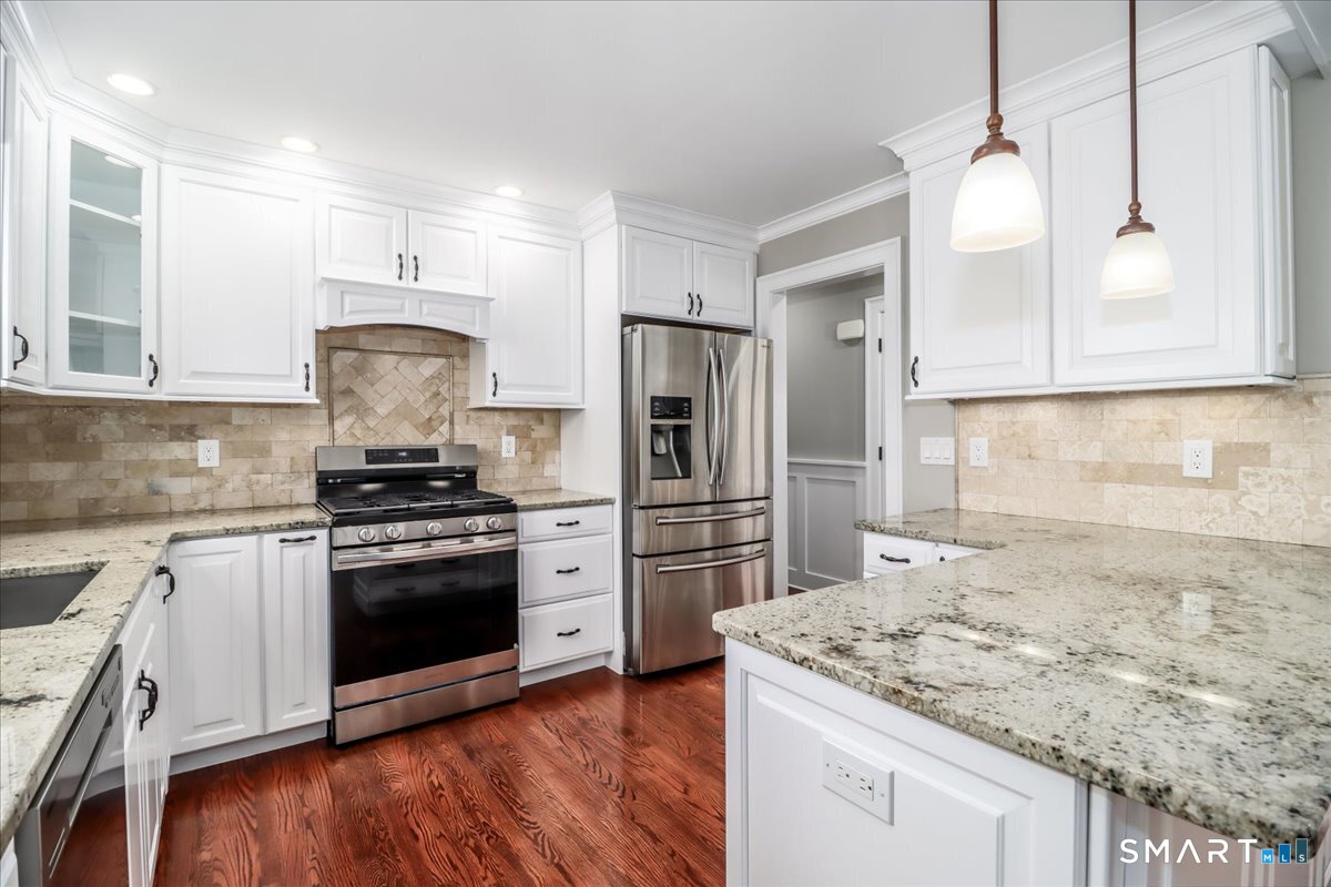 3 Ken Oaks Drive Danbury CT 06810
