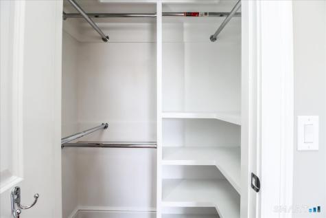 3 Ken Oaks Drive Danbury CT 06810