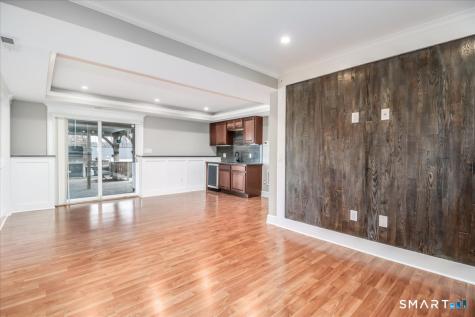 3 Ken Oaks Drive Danbury CT 06810