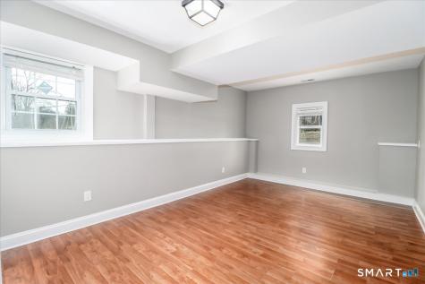 3 Ken Oaks Drive Danbury CT 06810