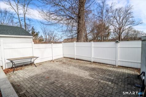 3 Ken Oaks Drive Danbury CT 06810