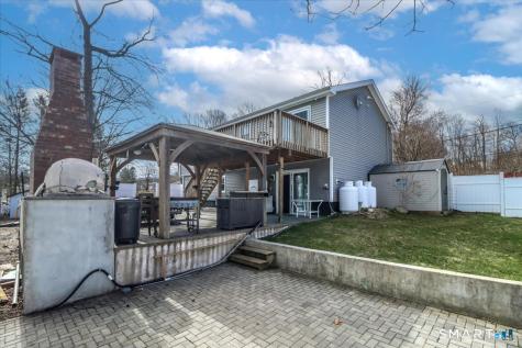 3 Ken Oaks Drive Danbury CT 06810