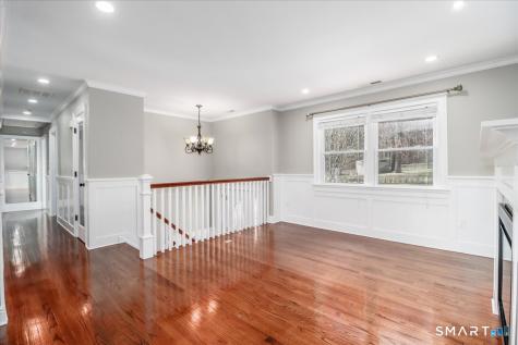 3 Ken Oaks Drive Danbury CT 06810