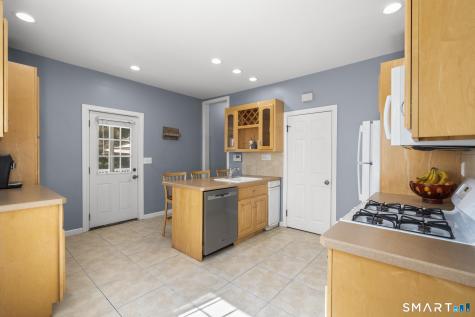 45 Hartley Street North Haven CT 06473
