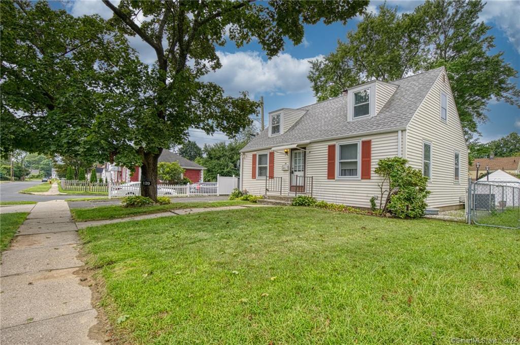 139 Hollywood Avenue West Hartford CT 06110