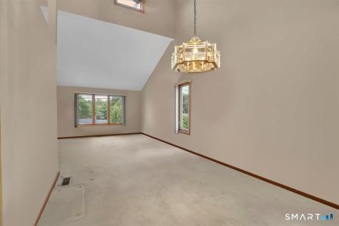 27 Evergreen Road Cromwell CT 06416