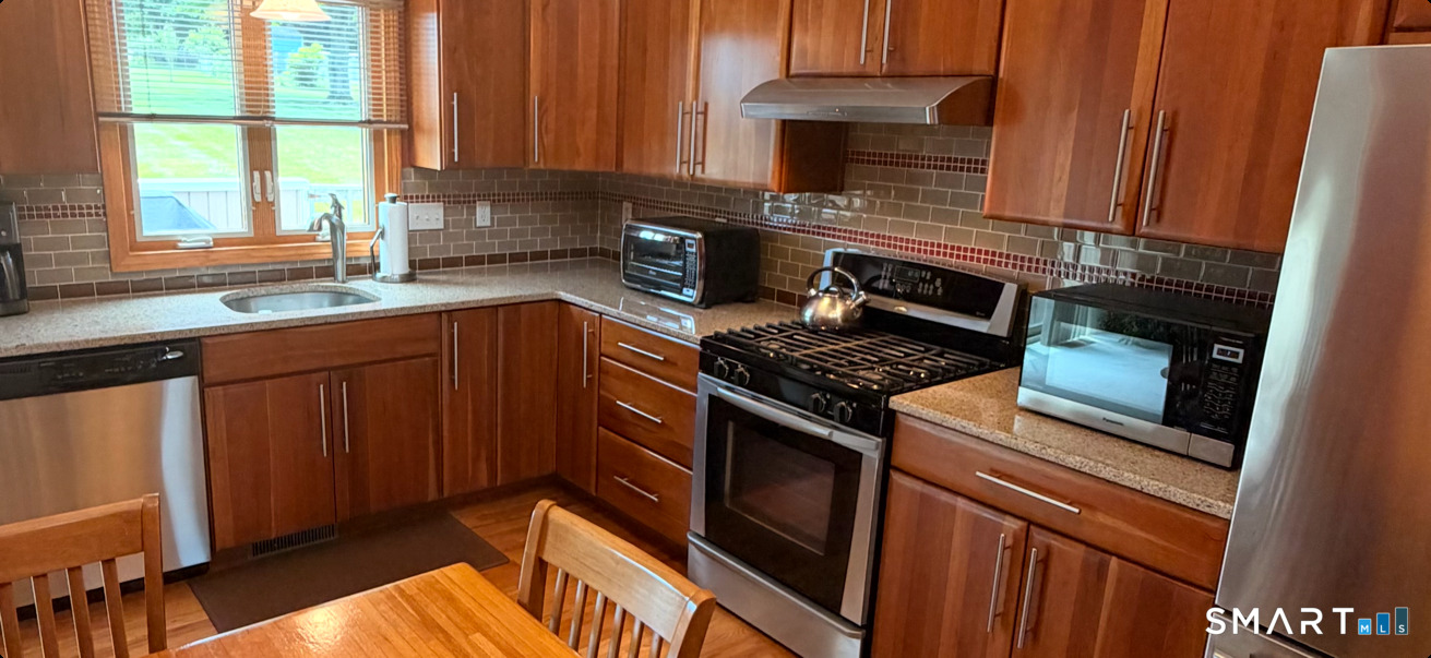 27 Evergreen Road Cromwell CT 06416