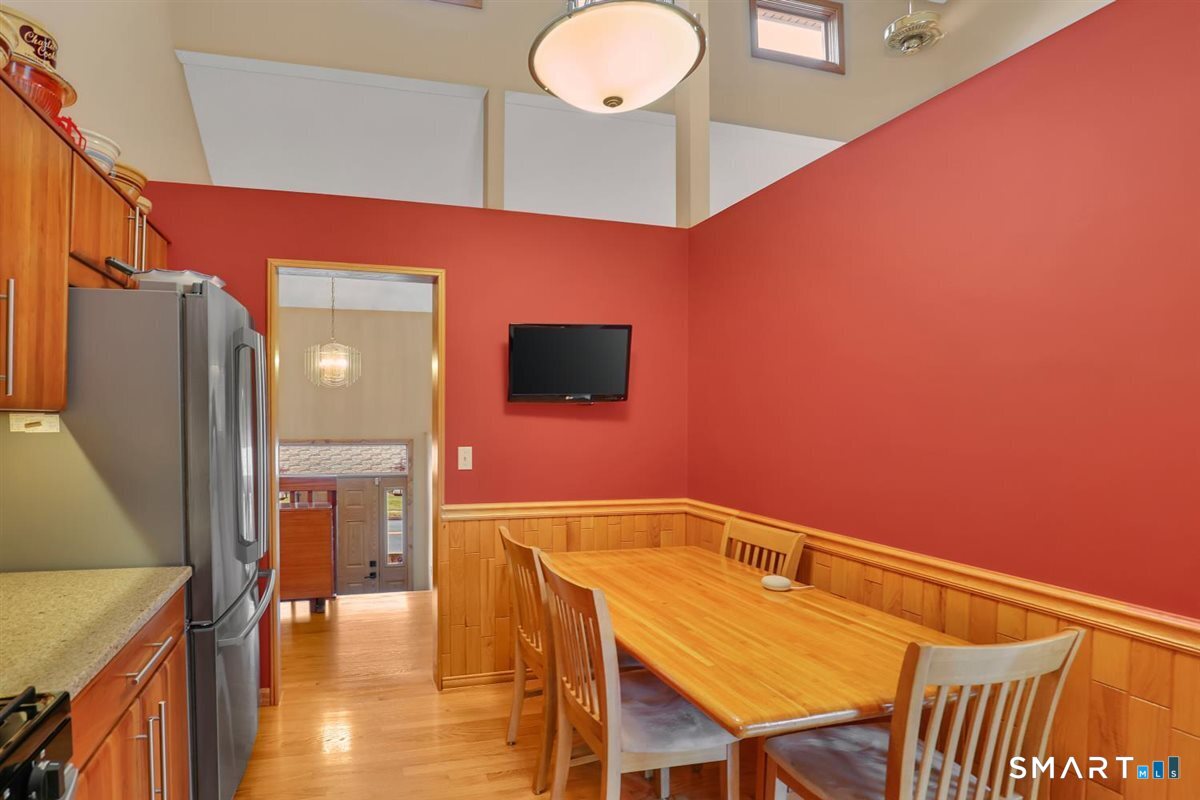 27 Evergreen Road Cromwell CT 06416
