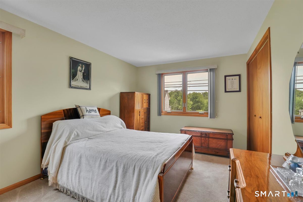 27 Evergreen Road Cromwell CT 06416