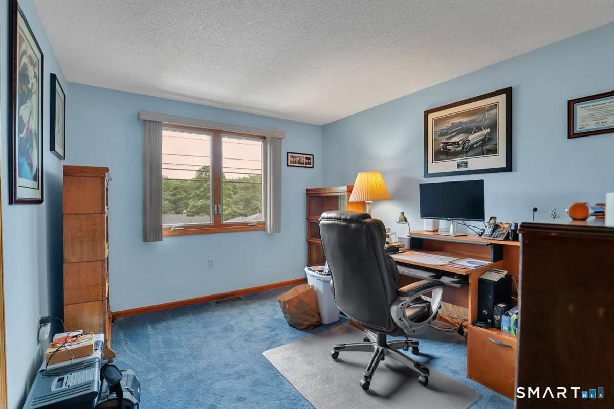27 Evergreen Road Cromwell CT 06416