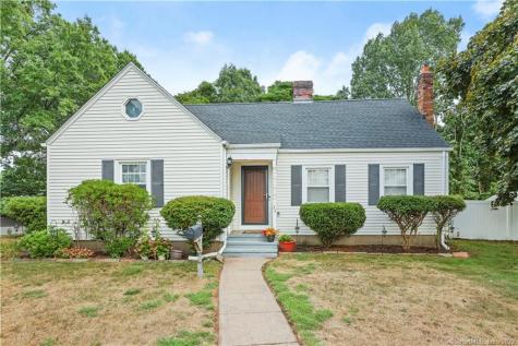 33 Summit Road Hamden CT 06514