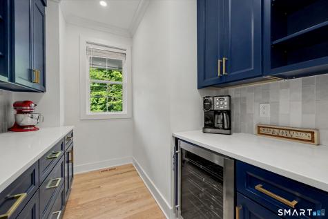 1 Elwell Road New Fairfield CT 06812