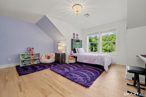 1 Elwell Road New Fairfield CT 06812