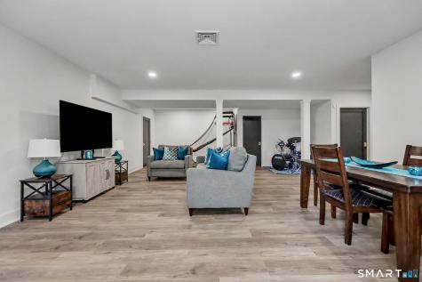 1 Elwell Road New Fairfield CT 06812