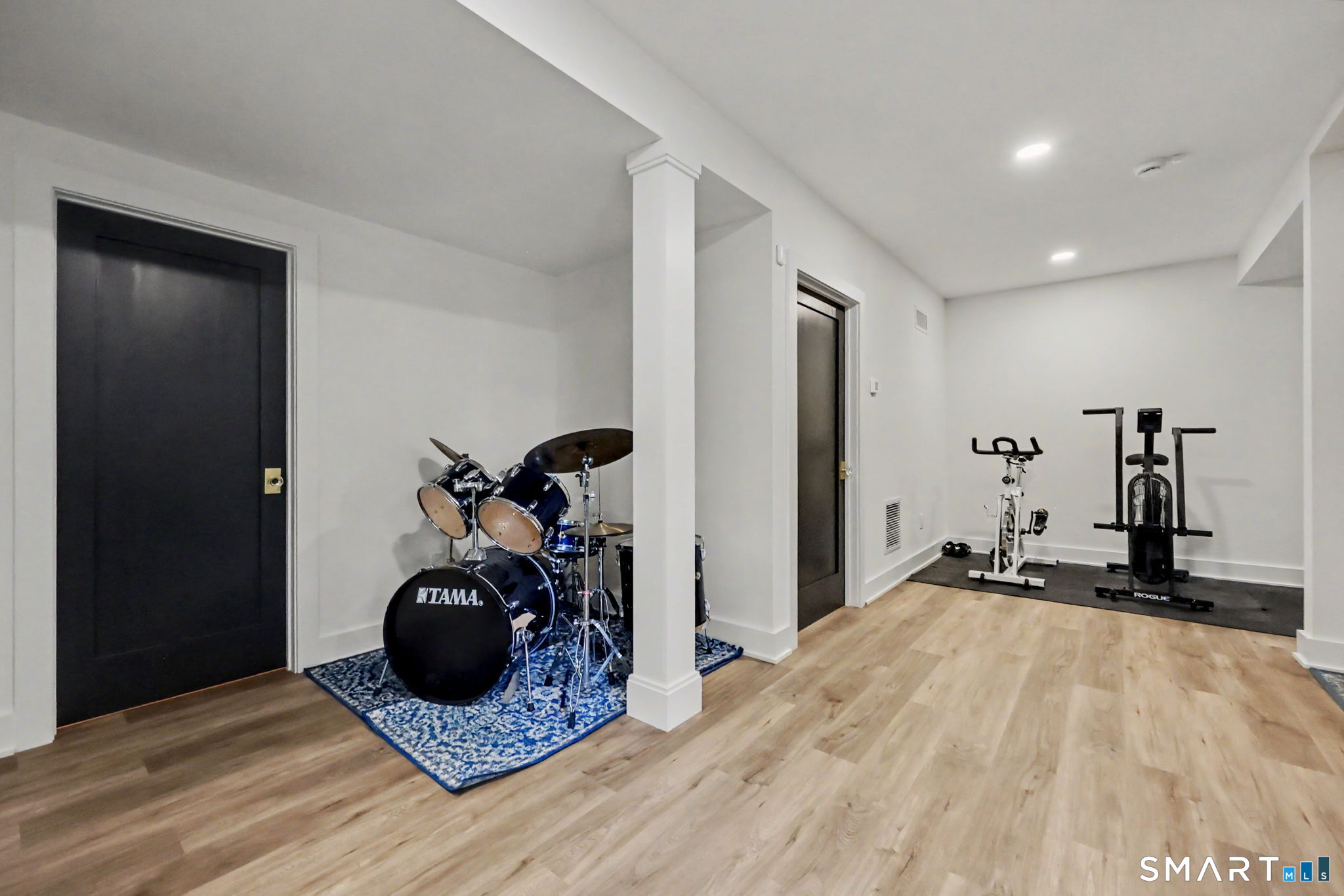1 Elwell Road New Fairfield CT 06812