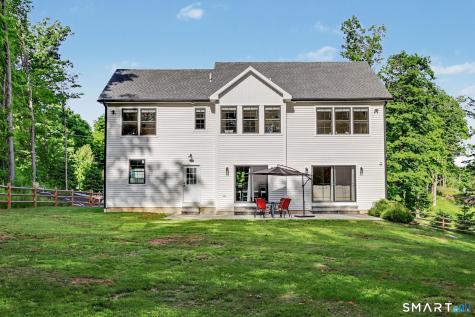 1 Elwell Road New Fairfield CT 06812