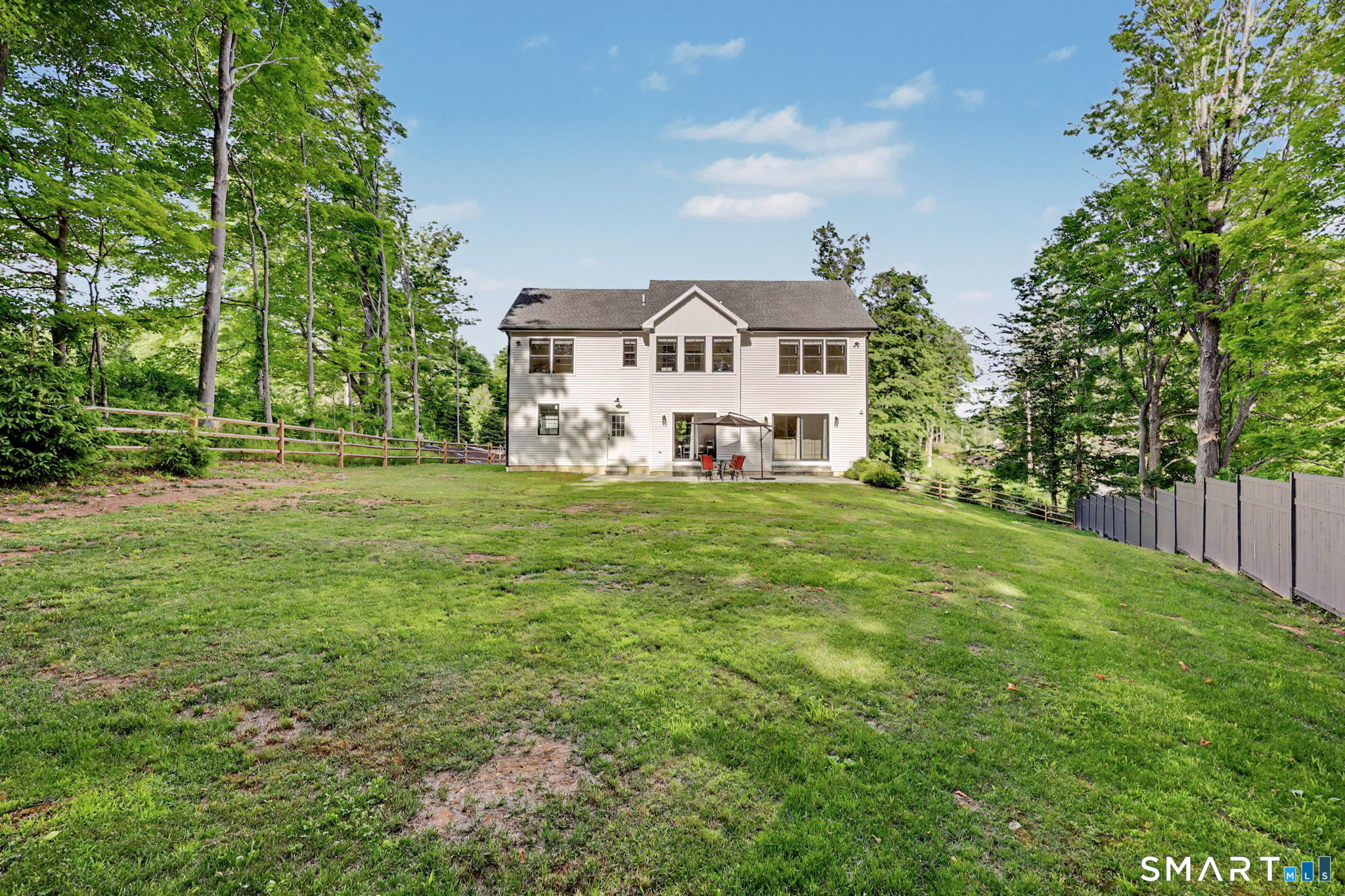 1 Elwell Road New Fairfield CT 06812