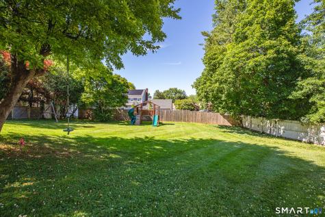 10 Eastwood Road West Hartford CT 06117