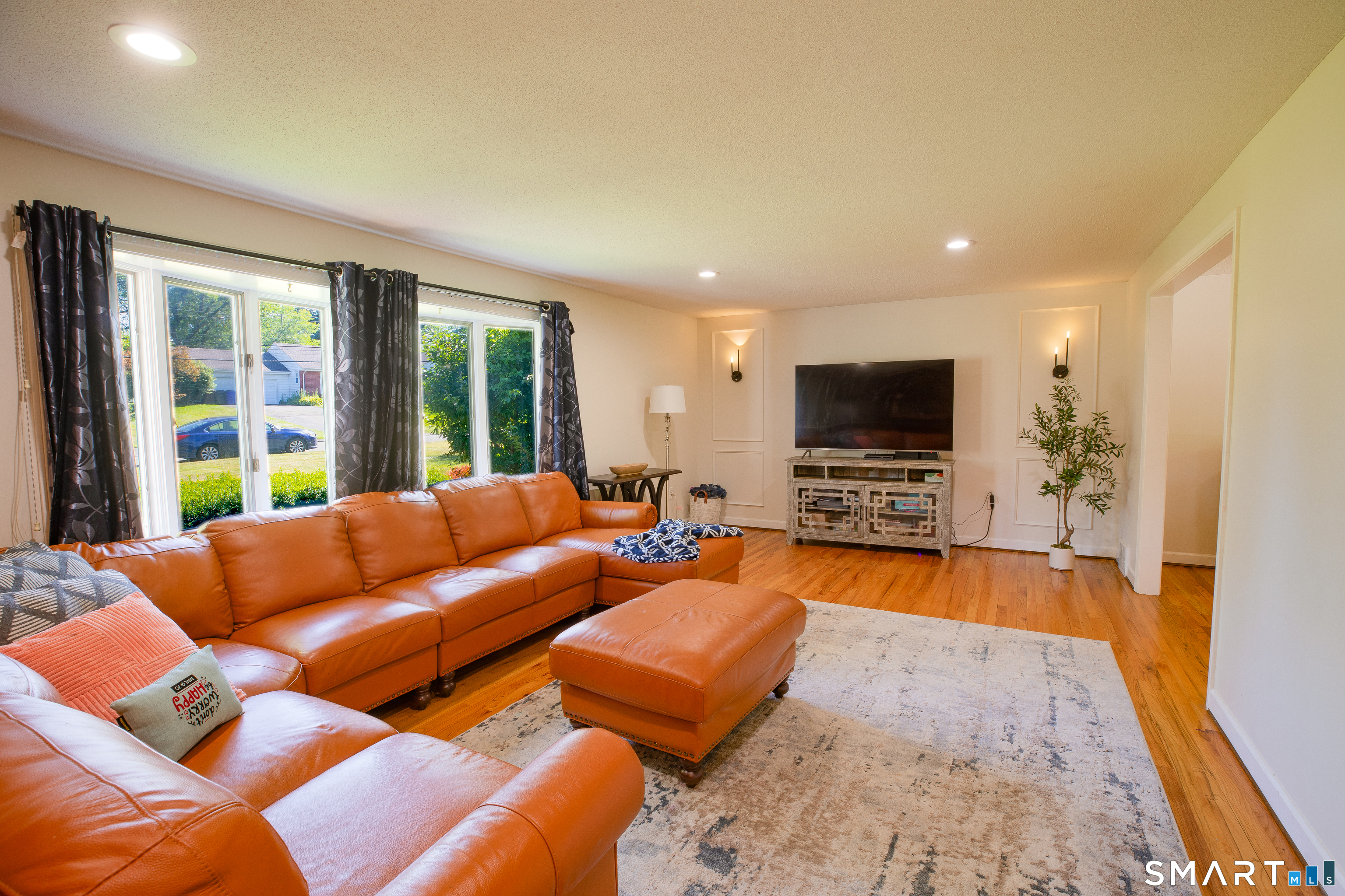 10 Eastwood Road West Hartford CT 06117